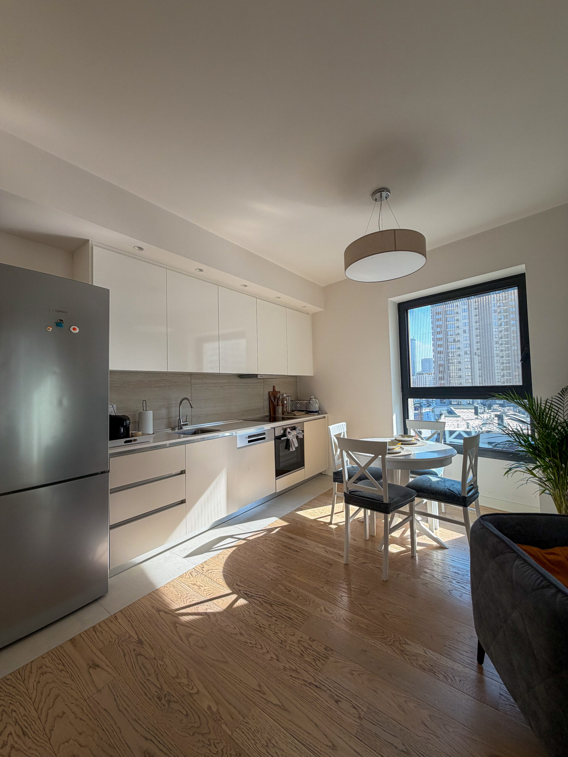Silver Luxury Apartment 2