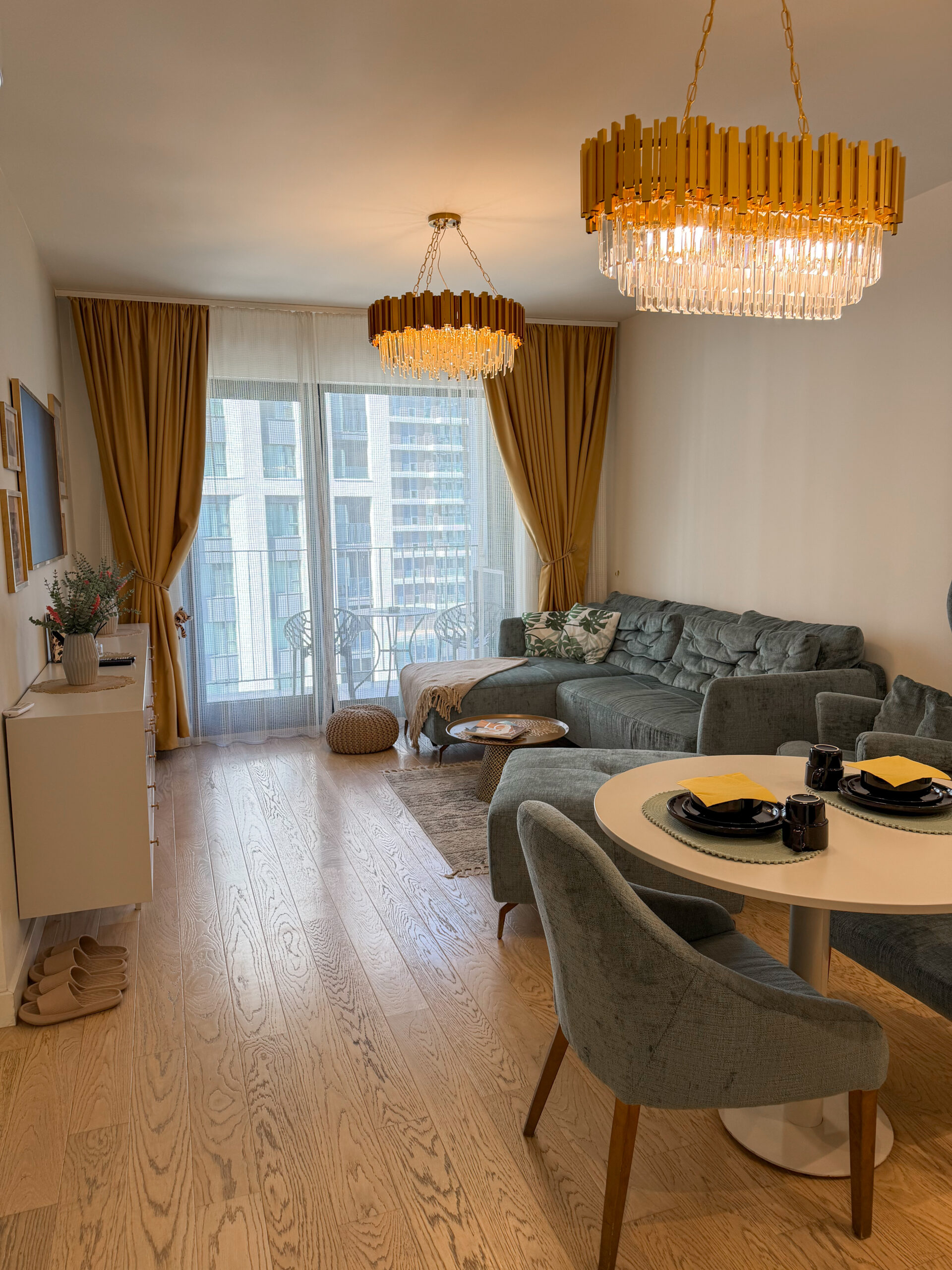 Emerald Luxury Apartment 7