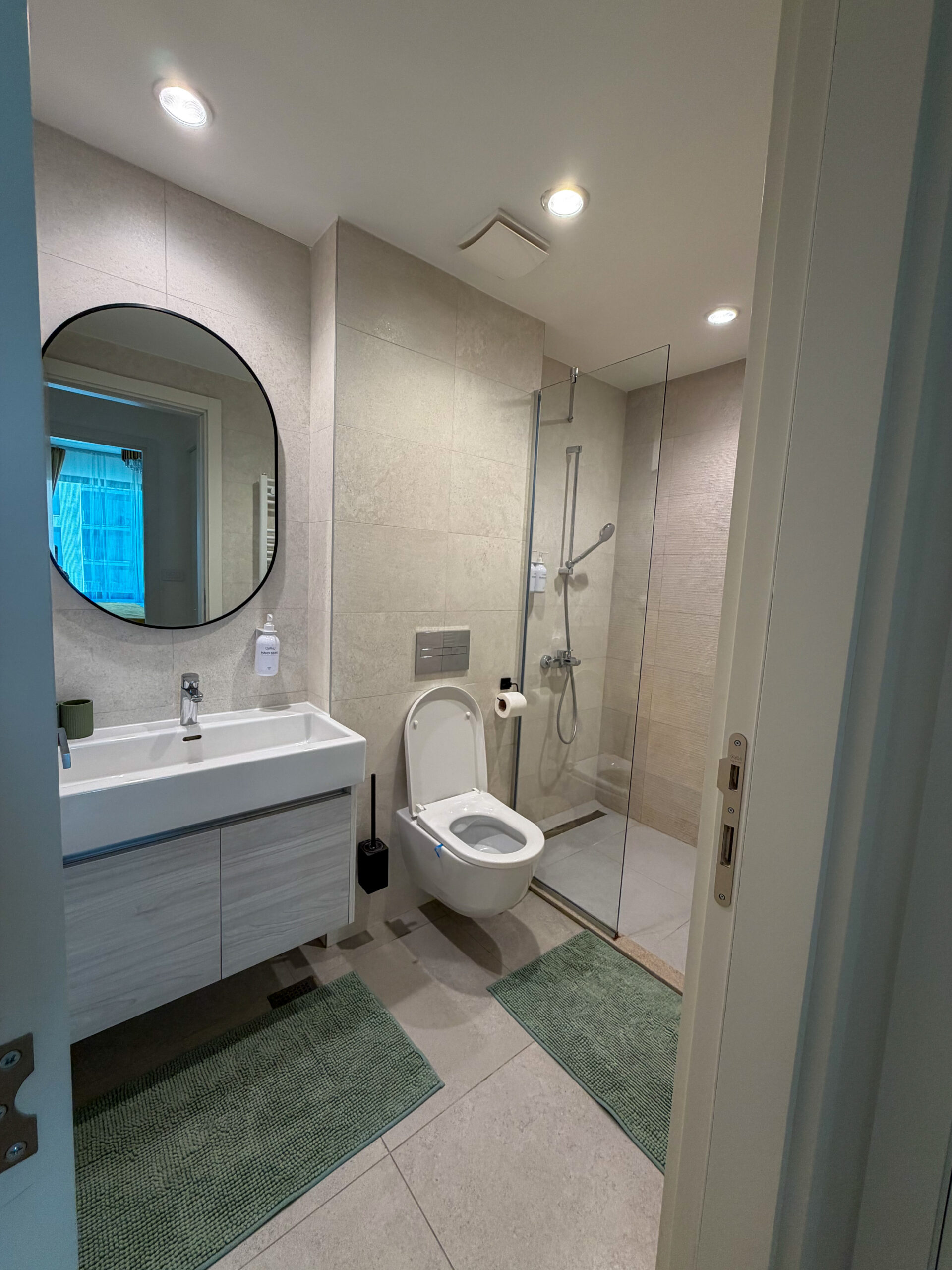 Emerald Luxury Apartment 11