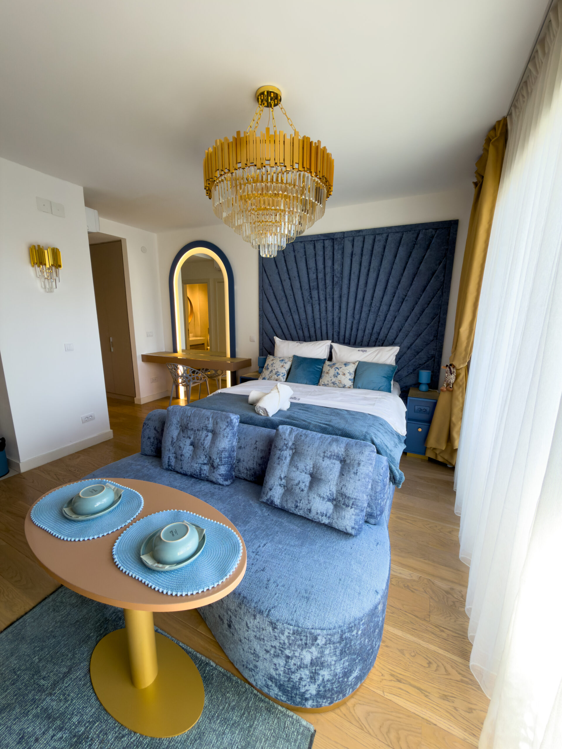 Azure Luxury Studio 5